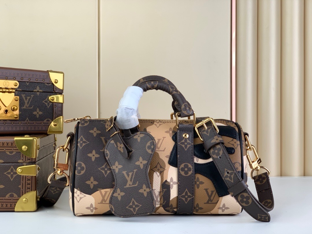 LV Monogram Portrait, Luxury, Bag