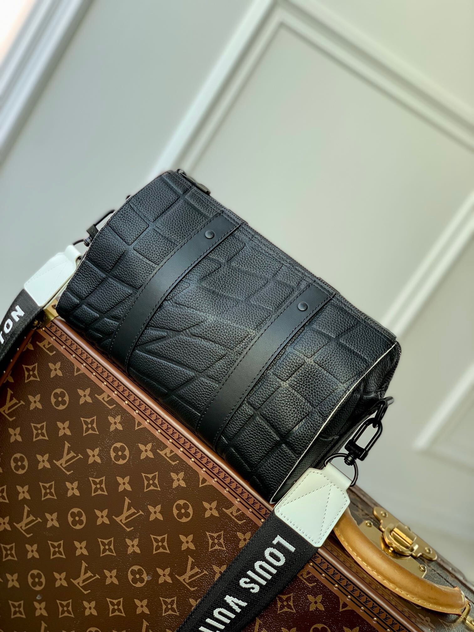 LV  Monogram Tote Bag