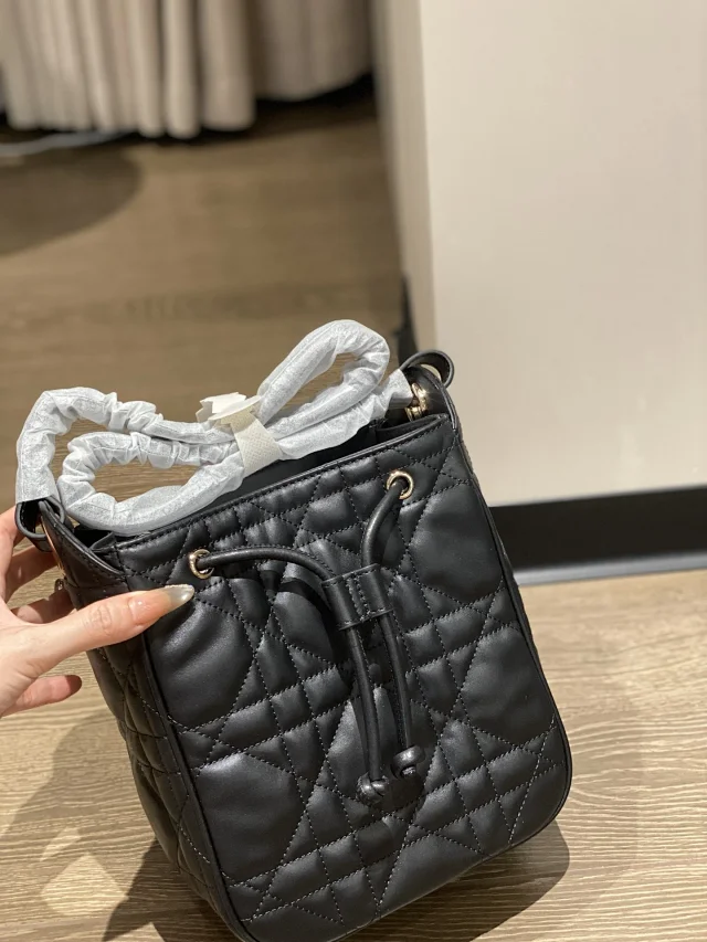 Dior Aboriginal bucket women's bag