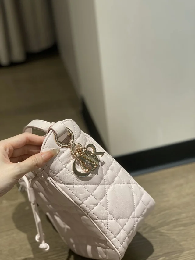 Dior Aboriginal bucket women's bag
