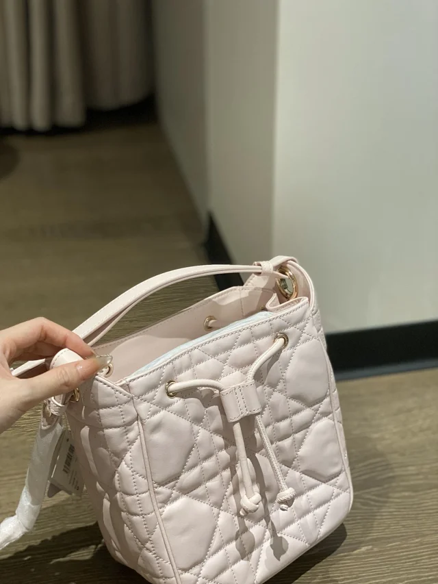 Dior Aboriginal bucket women's bag