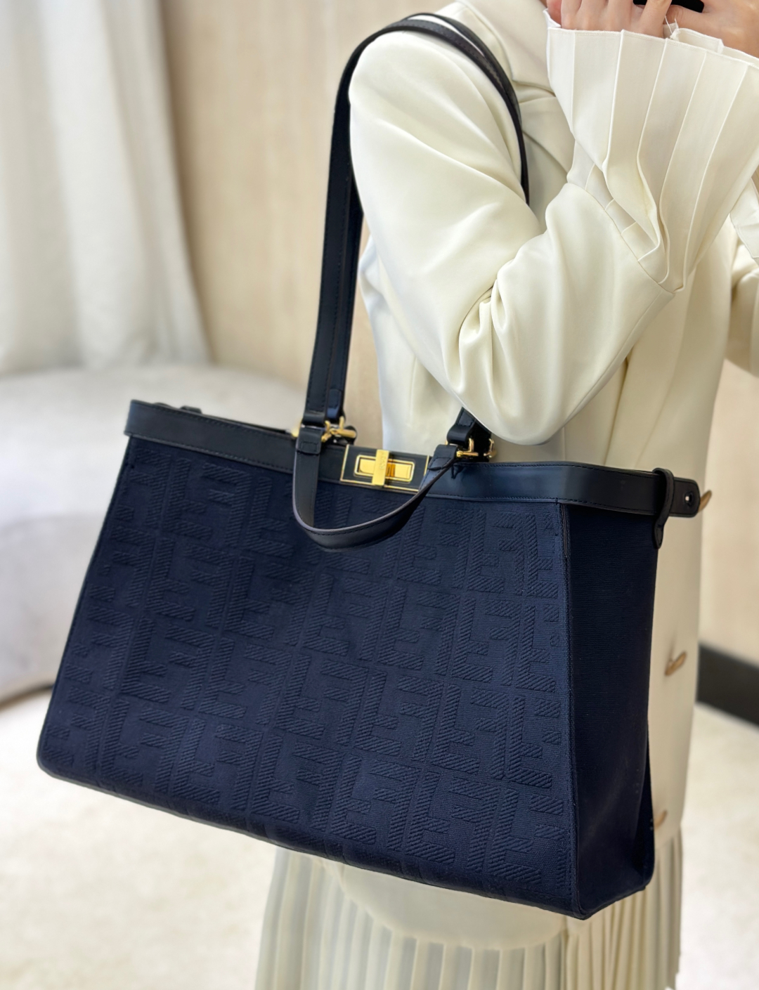 Fendi Peekaboo X-Tote bag in blue FF wool