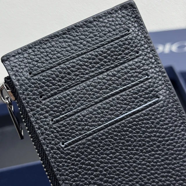Dior Vertical Bifold Wallet in Dior Gravity leather with the Dior Oblique jacquard canvas