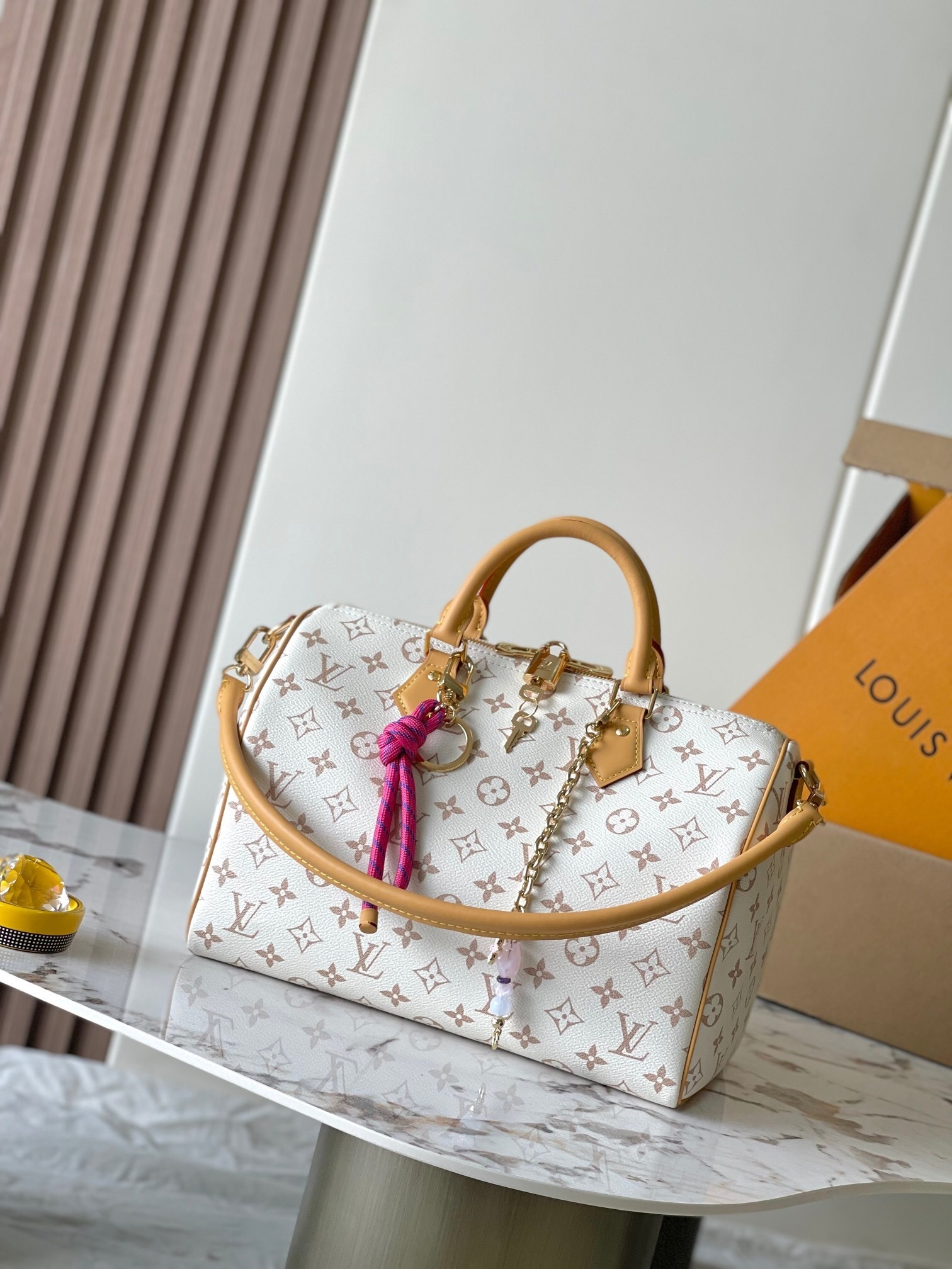 LV Speedy Soft 30 Lucky handbag in Monogram Dune canvas
