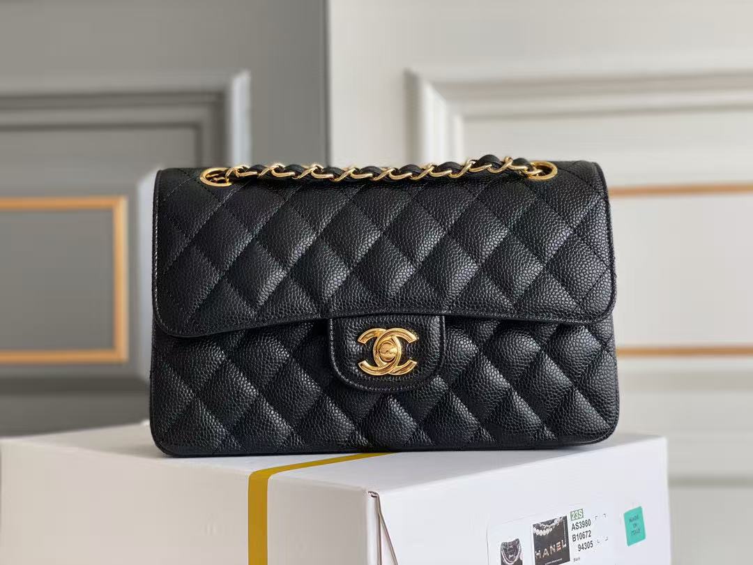 Chanel LARGE CLASSIC 23cm HANDBAG Grained Calfskin & Gold-Tone Metal Black