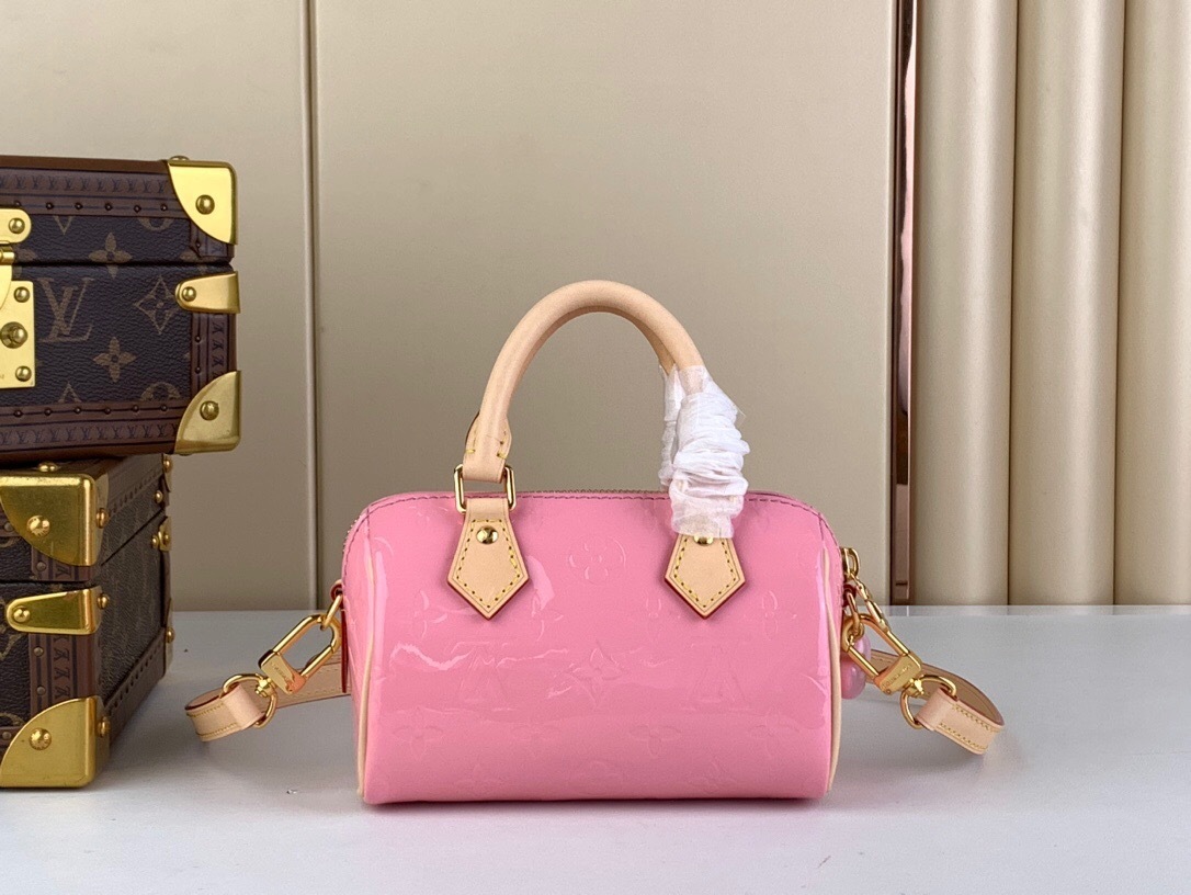 LV Vernis Monogram Nano Speedy handbag in Mochi Pink