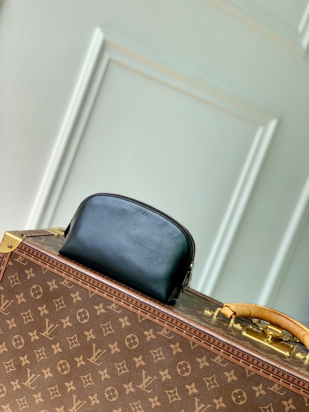 LV Cosmetic Pouch MM in black lambskin leather