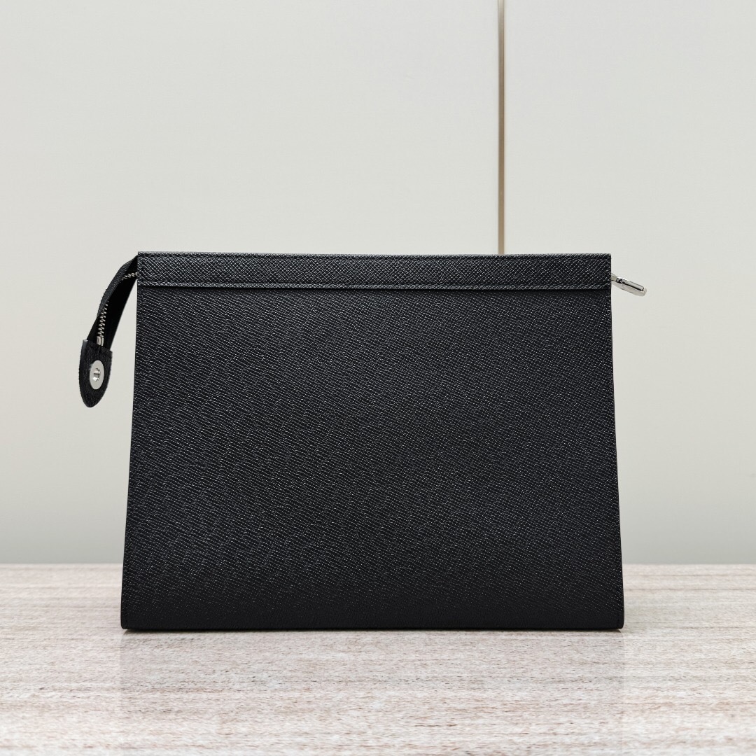 LV Pochette Voyage in Taiga leather black