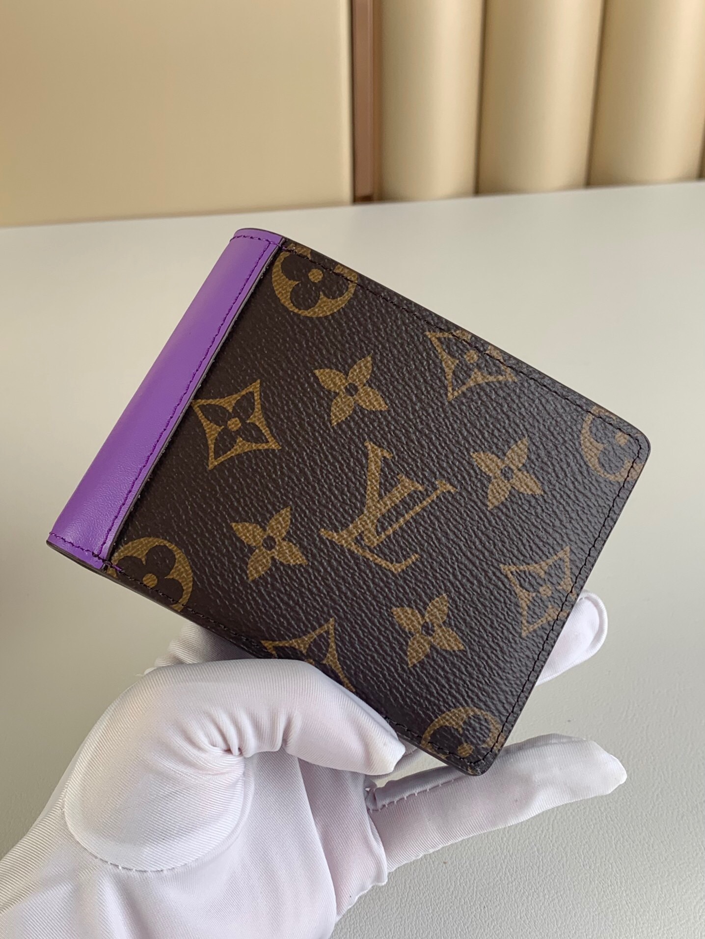 LV Wallet