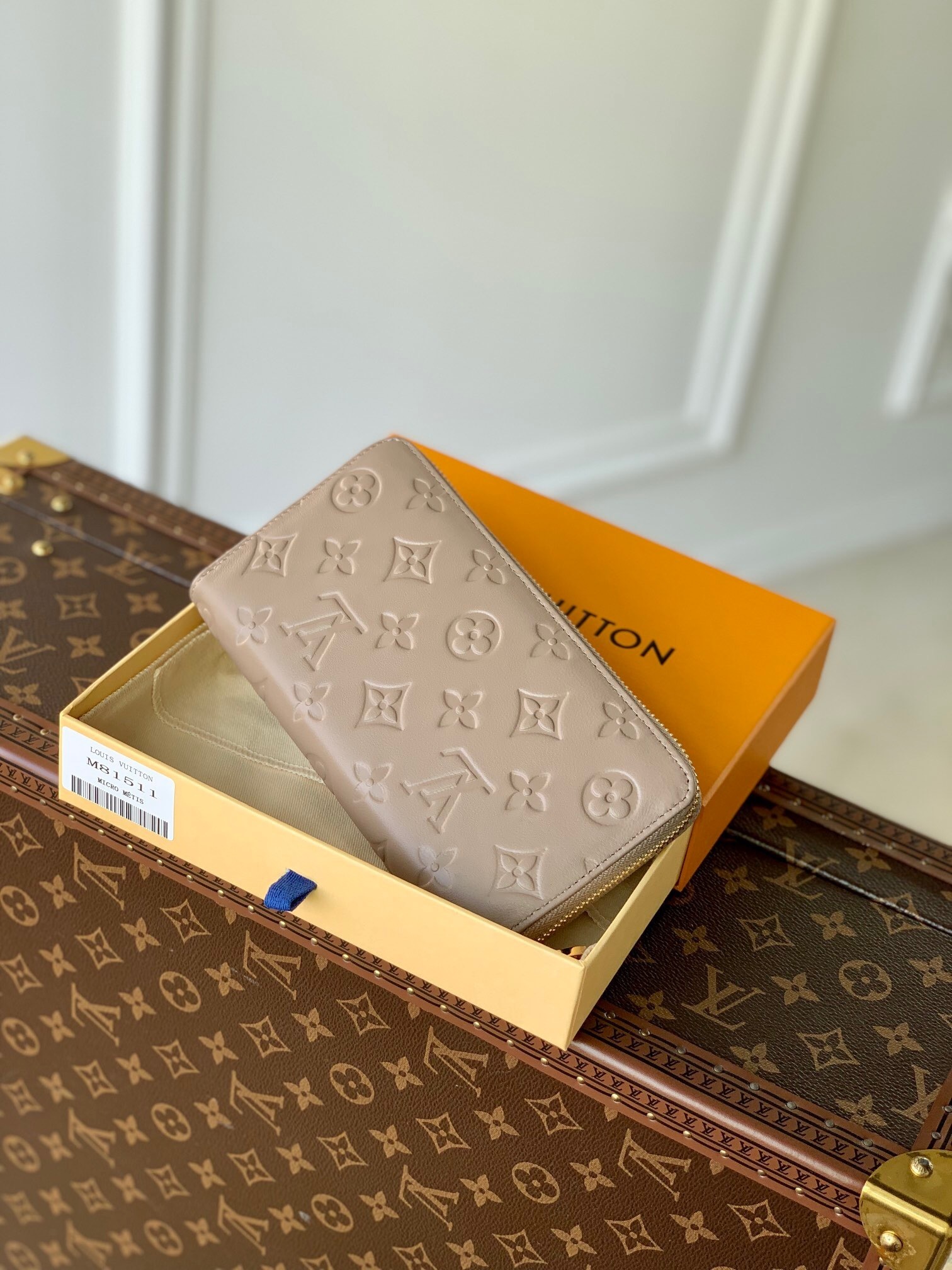 LV Wallet