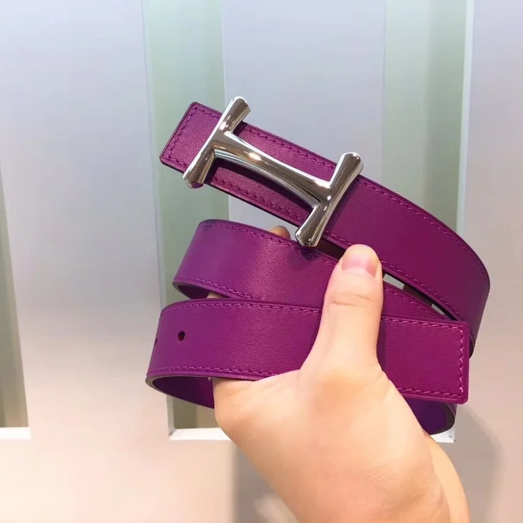 Hermes H buckle belt "H" buckle and high-quality craftsmanship.