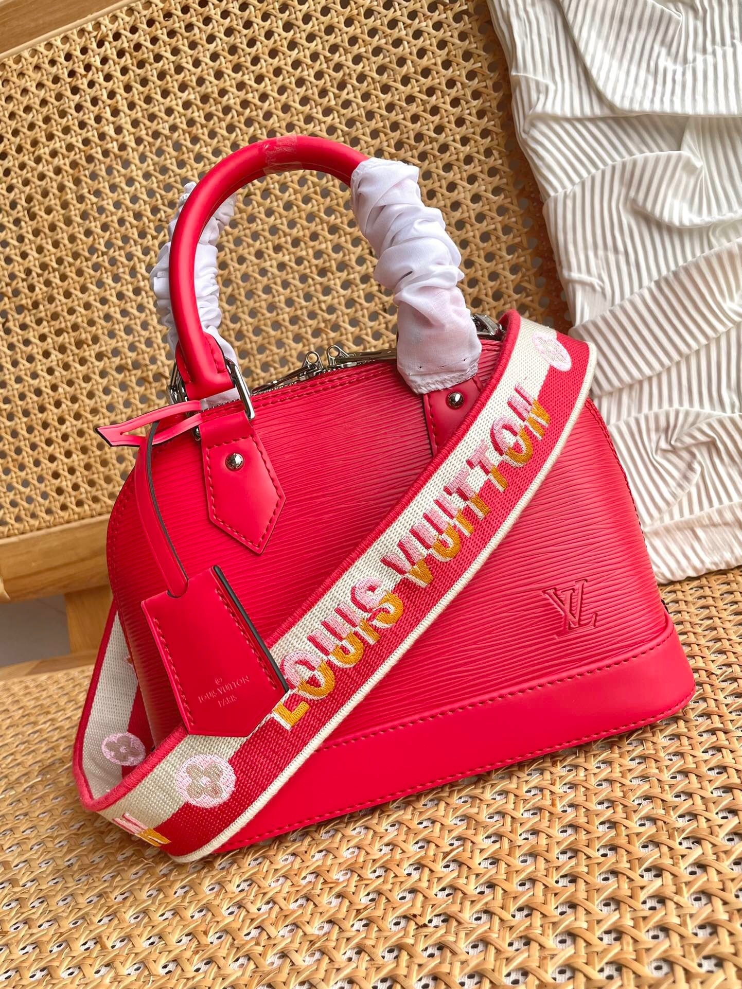 LV Alma BB handbag in red Epi leather LV branded strap