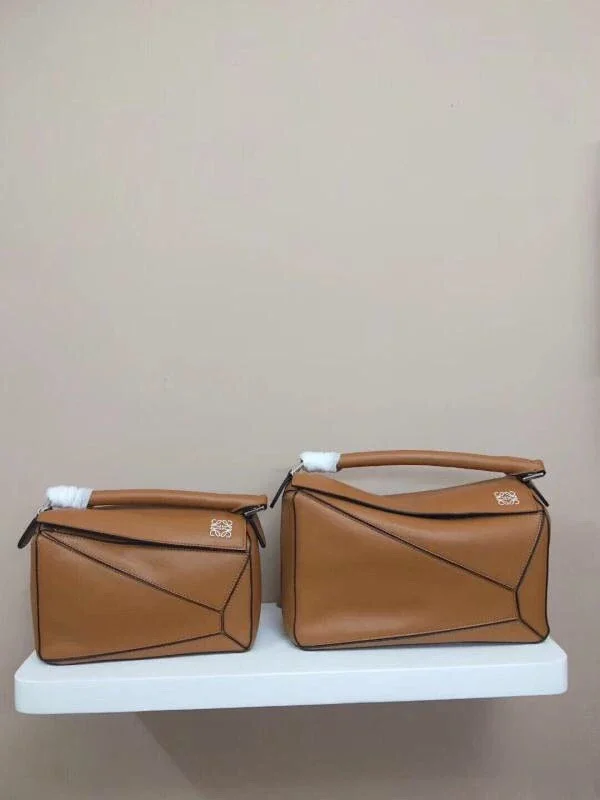 Loewe Puzzle tote bag in brown leather.