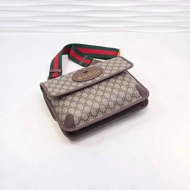 Gucci Neo Vintage GG Supreme messenger bag