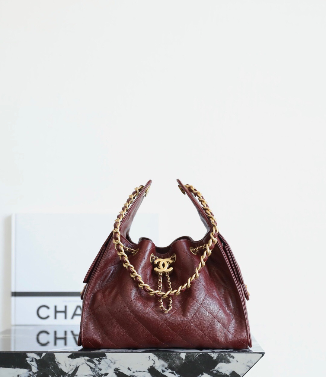 Chanel 25 hobo bag burgendy