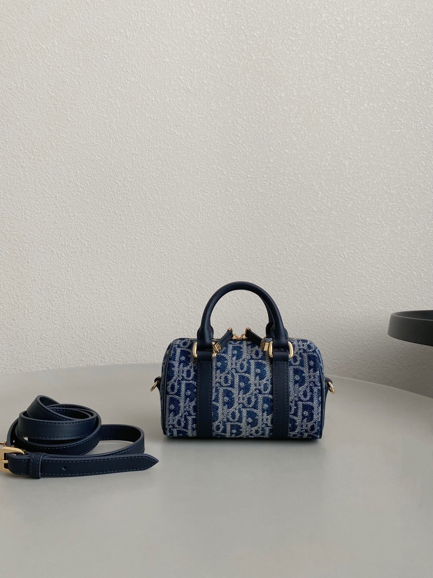 Dior Groove bag in blue Oblique jacquard canvas and leather tote bag