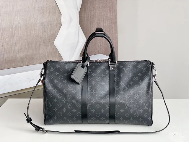 LV Keepall Bandoulière 45 bag in Monogram Eclipse canvas.