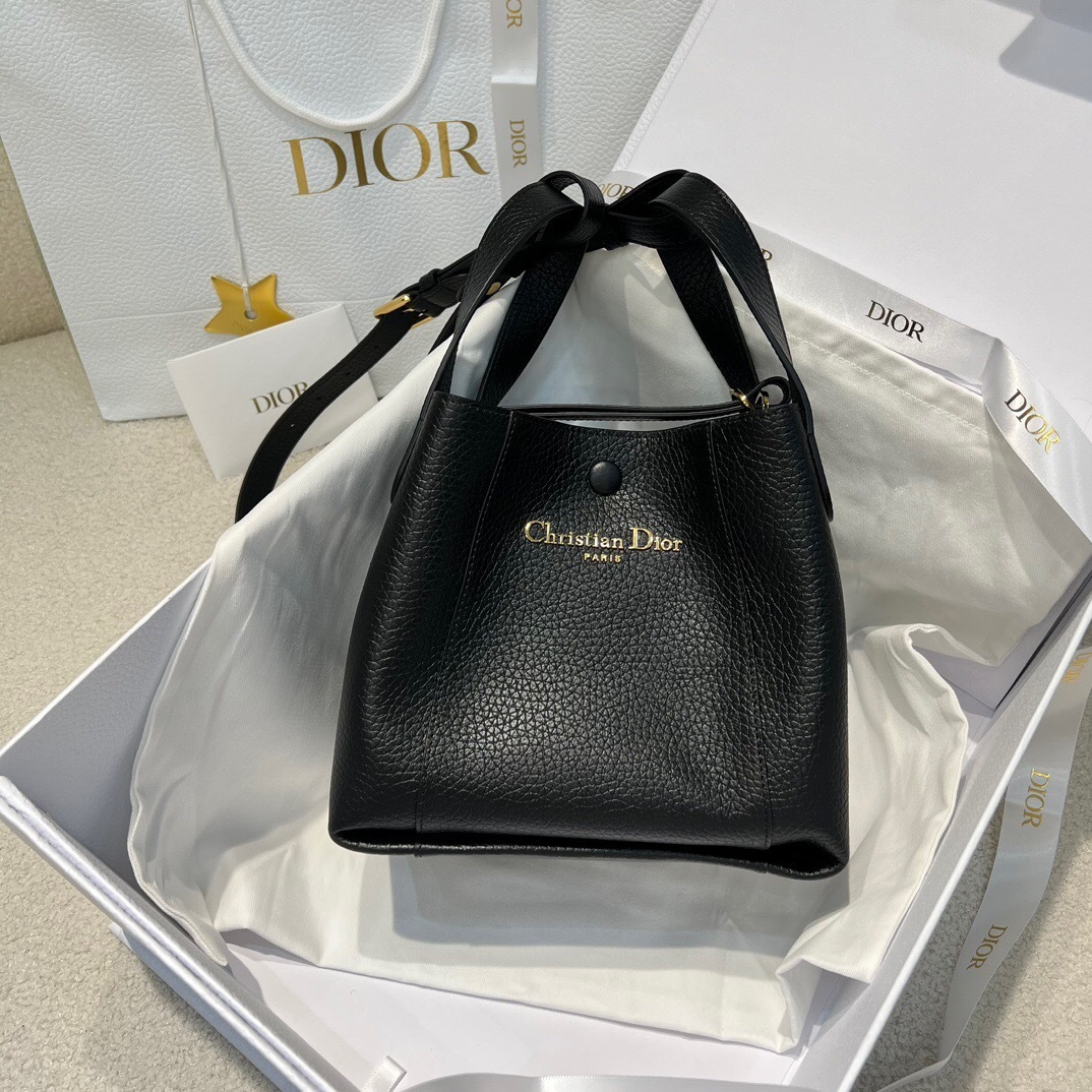 Dior Medium Signature Bucket Bag in black grained calfskin