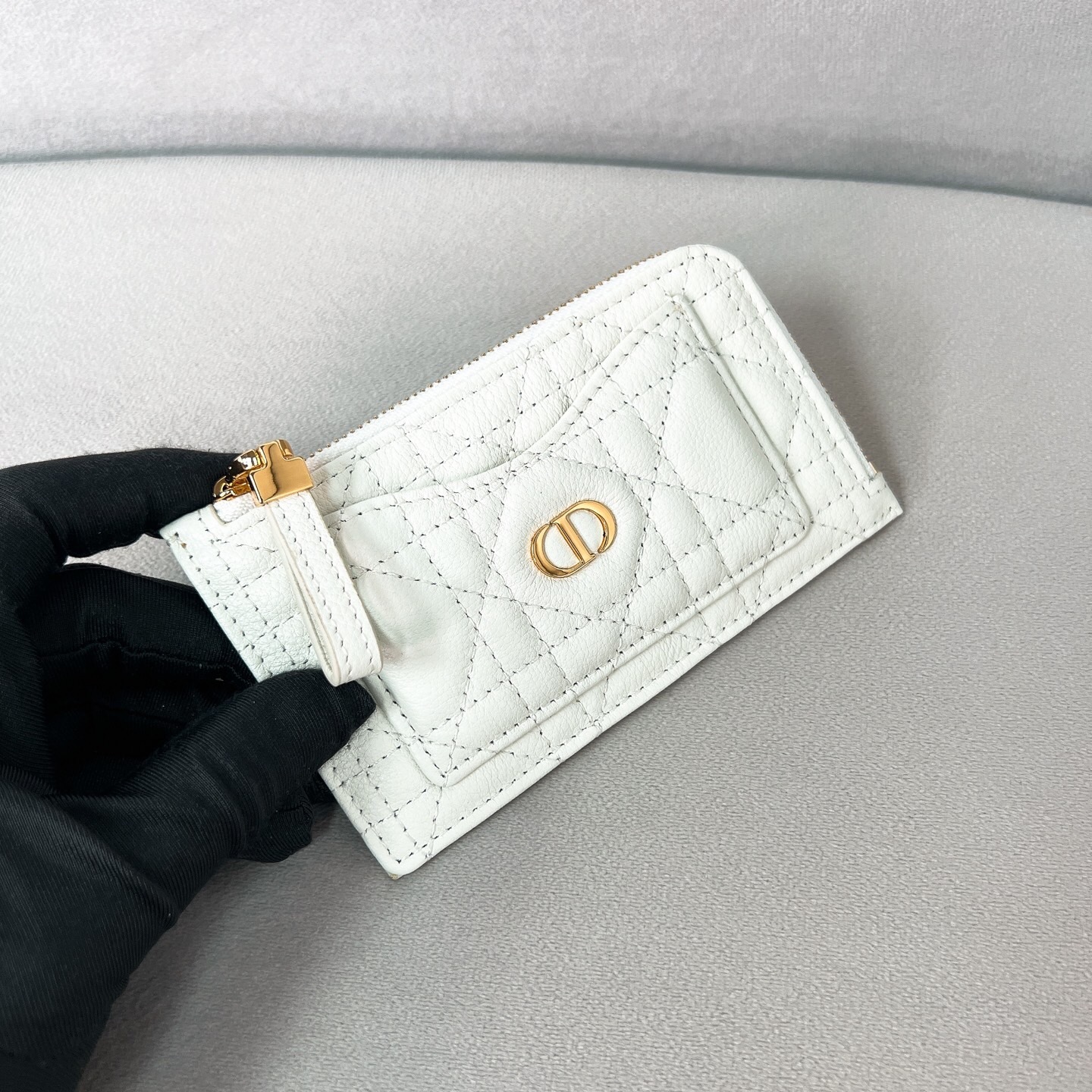 Dior Lady Cosmos Zipped Card Holder in white Cannage lambskin