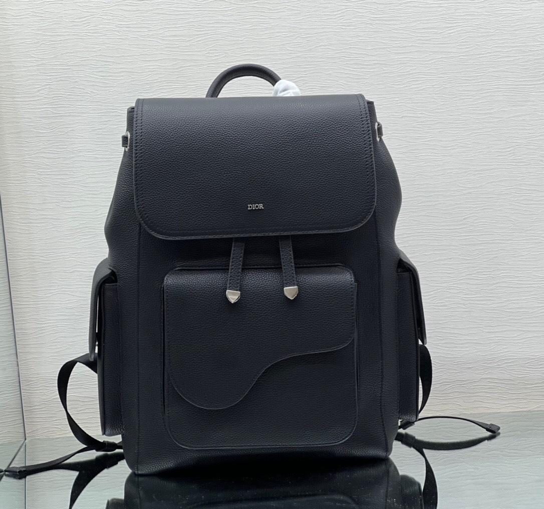Dior Saddle Backpack in black grained calfskin
