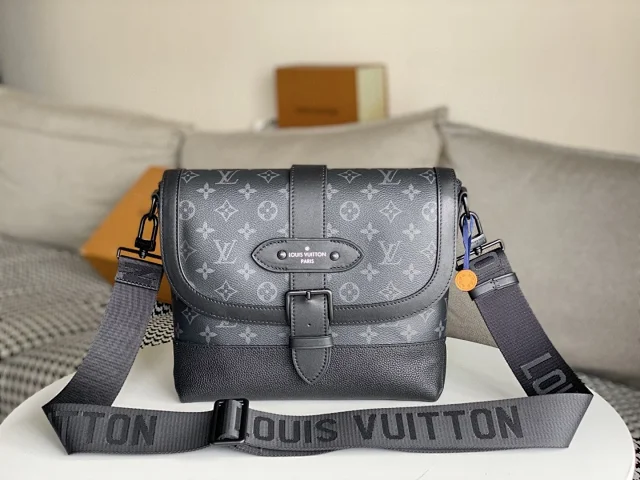 LV Saumur Messenger bag in Monogram Eclipse canvas