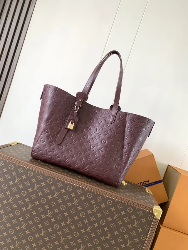 LV All in One MM bag in Monogram Empreinte leather