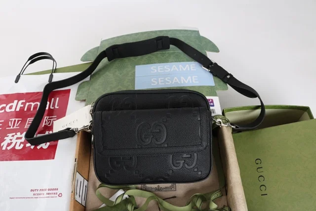 Gucci Jumbo GG small crossbody bag in black leather