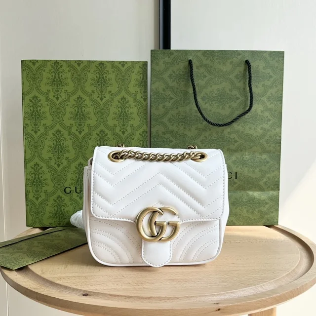 Gucci Mini GG Marmont shoulder bag made from matelassé chevron leather