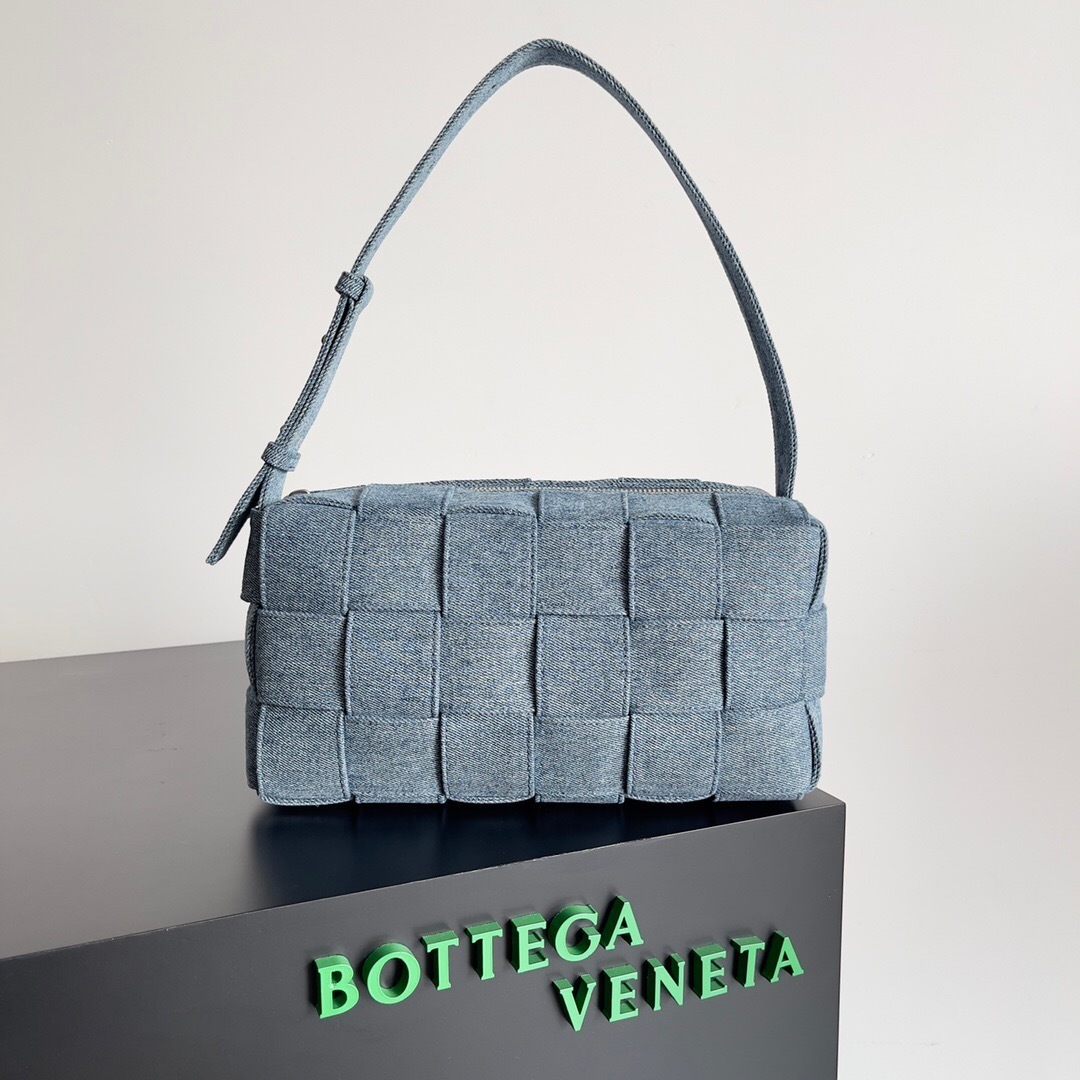 Bottega Veneta Brick Cassette shoulder bag in washed denim
