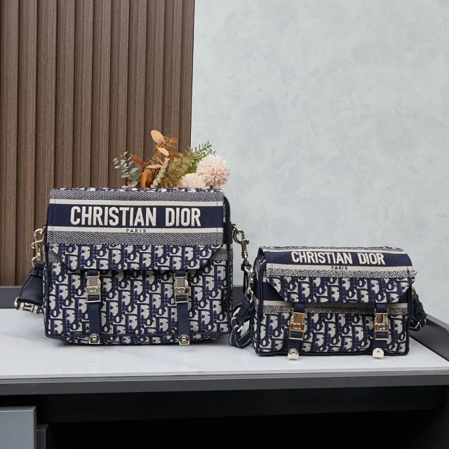 Dior camp messenger bags in the Dior Oblique motif