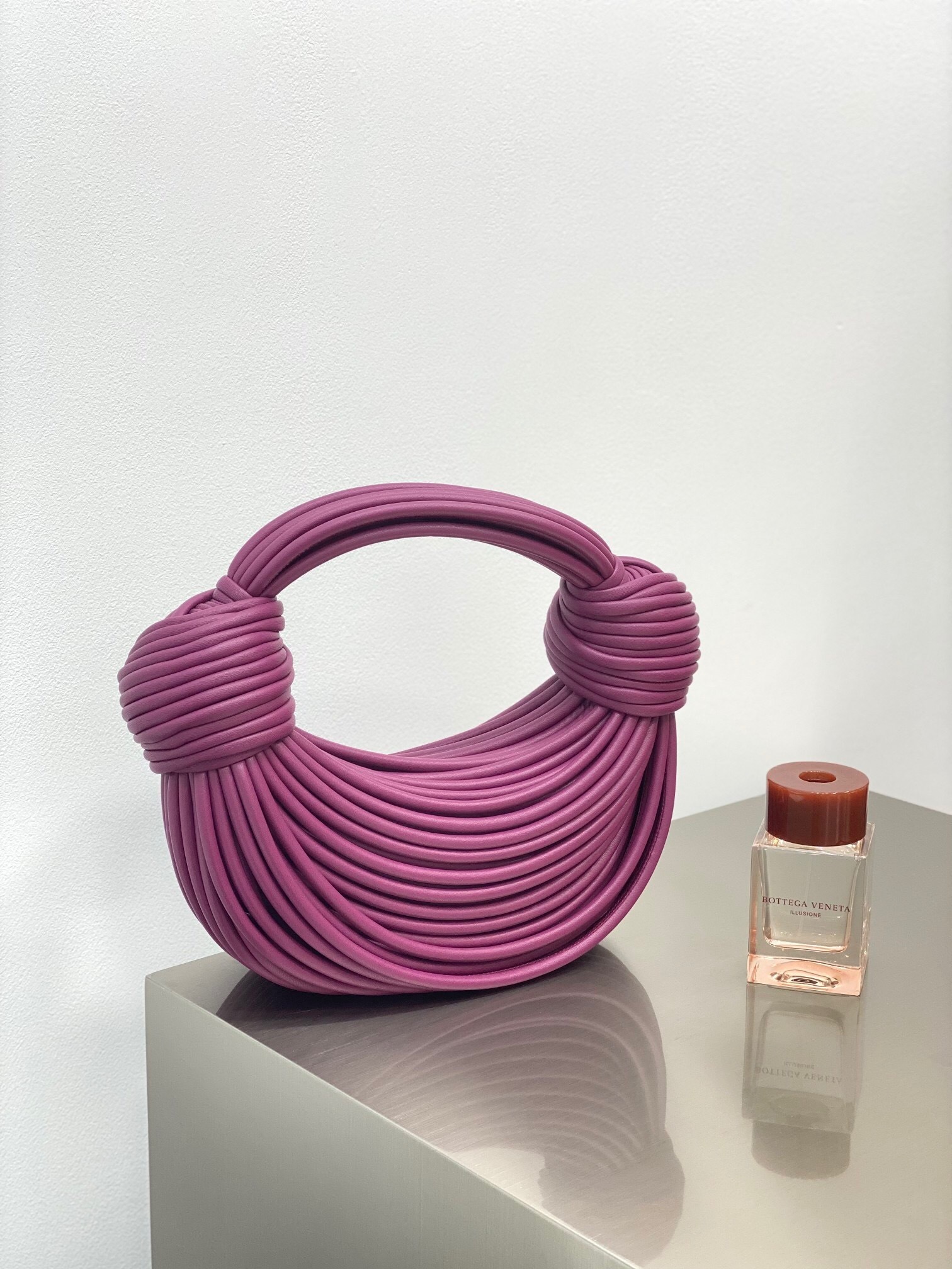 Bottega Veneta Double Knot bag tote