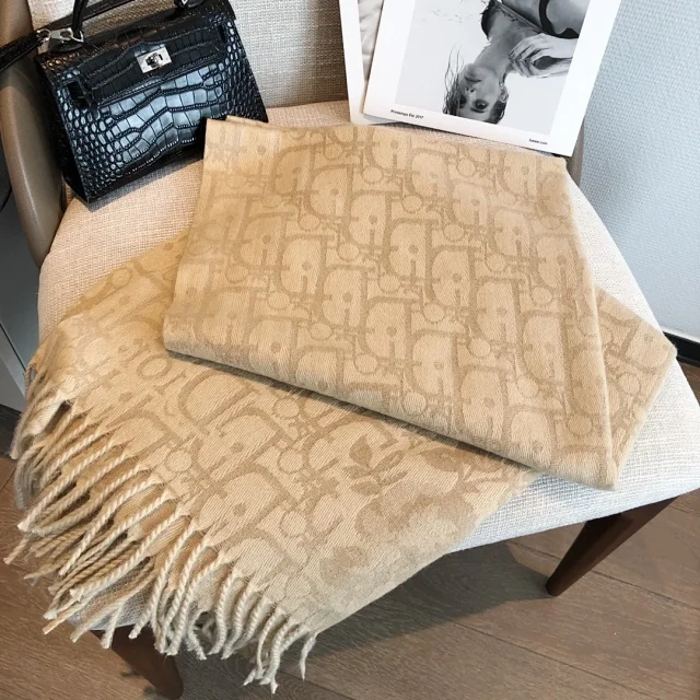 Dior Oblique shawl made from a blend of wool, silk, and cotton