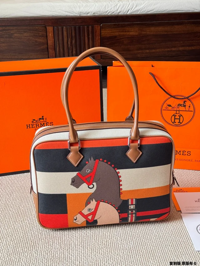 Hermes Plume 32 handbag in multicolor horse print canvas and Barenia leather