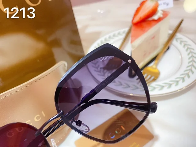 Gucci sunglasses