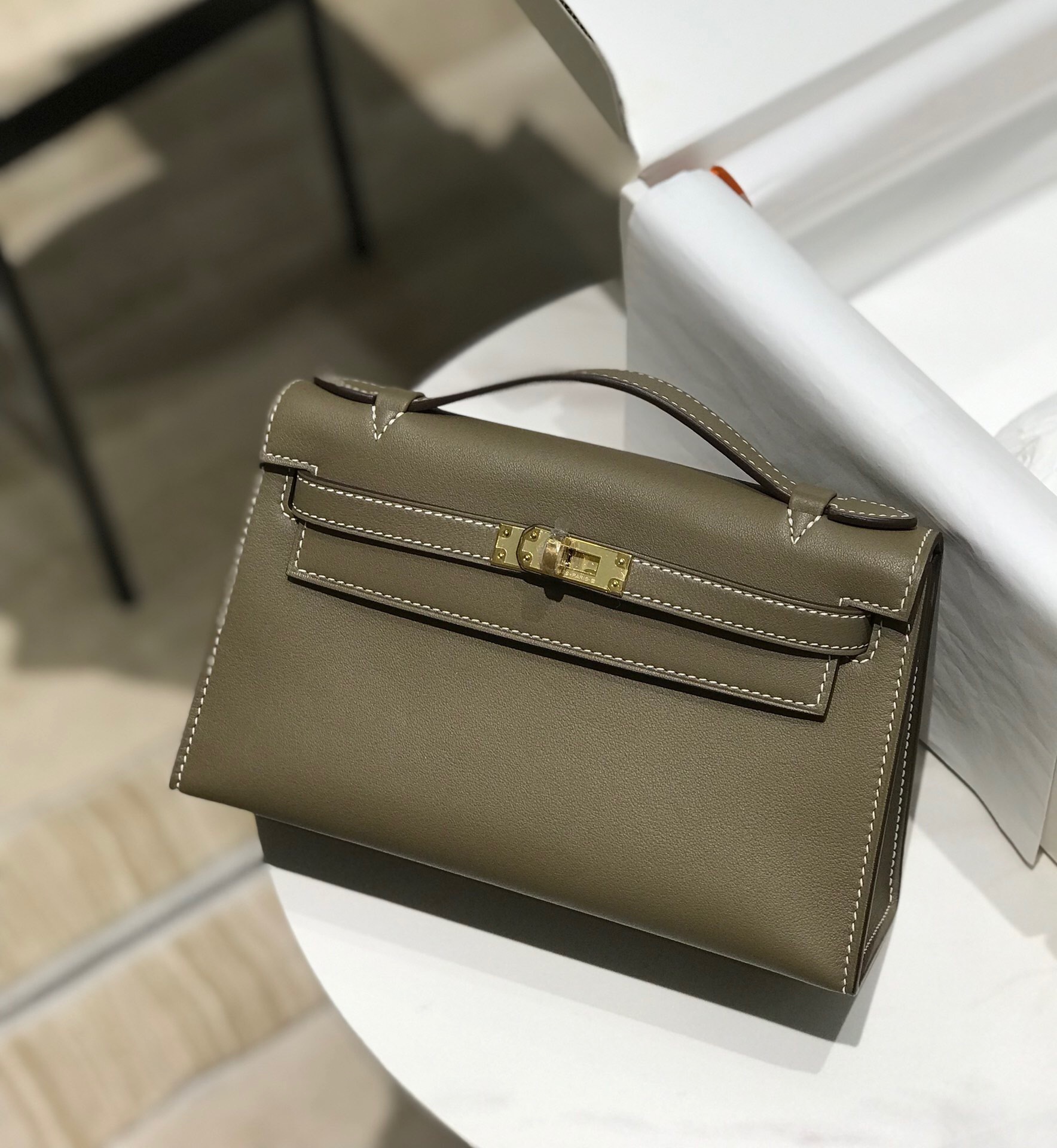 Hermes Kelly Pochette bag in Swift leather