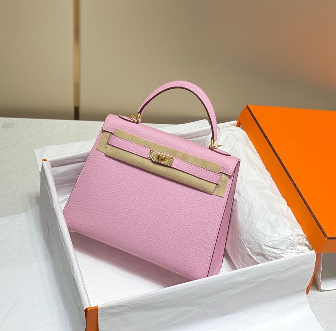 Hermes Kelly bag pink