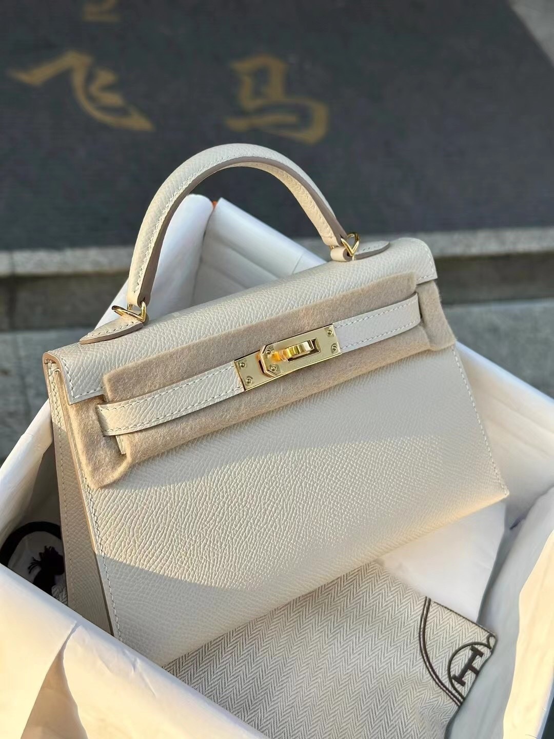 Hermes Mini Kelly handbag