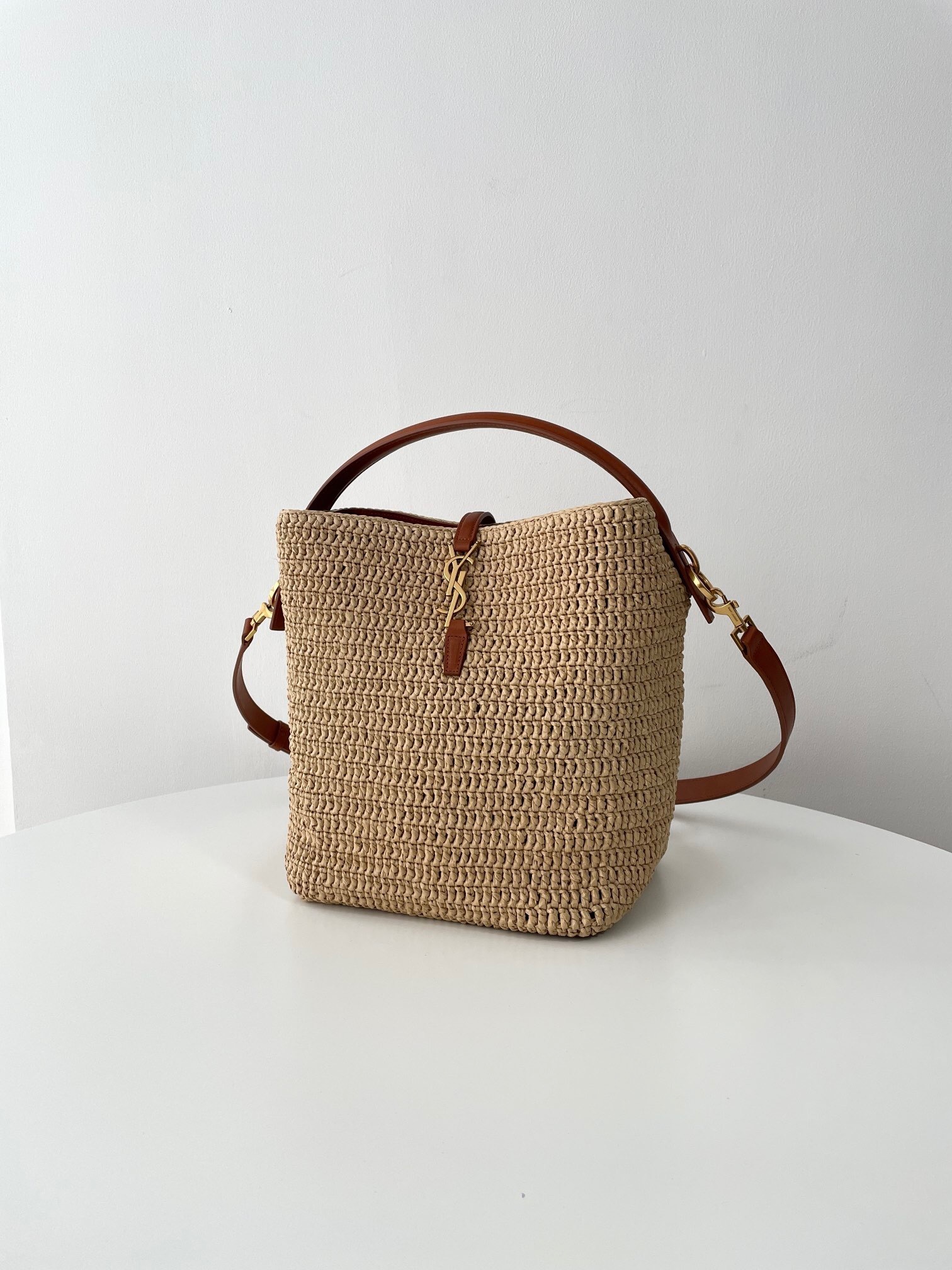 Saint Laurent Le 37 Medium Raffia Bucket Bag in Naturel/Brown