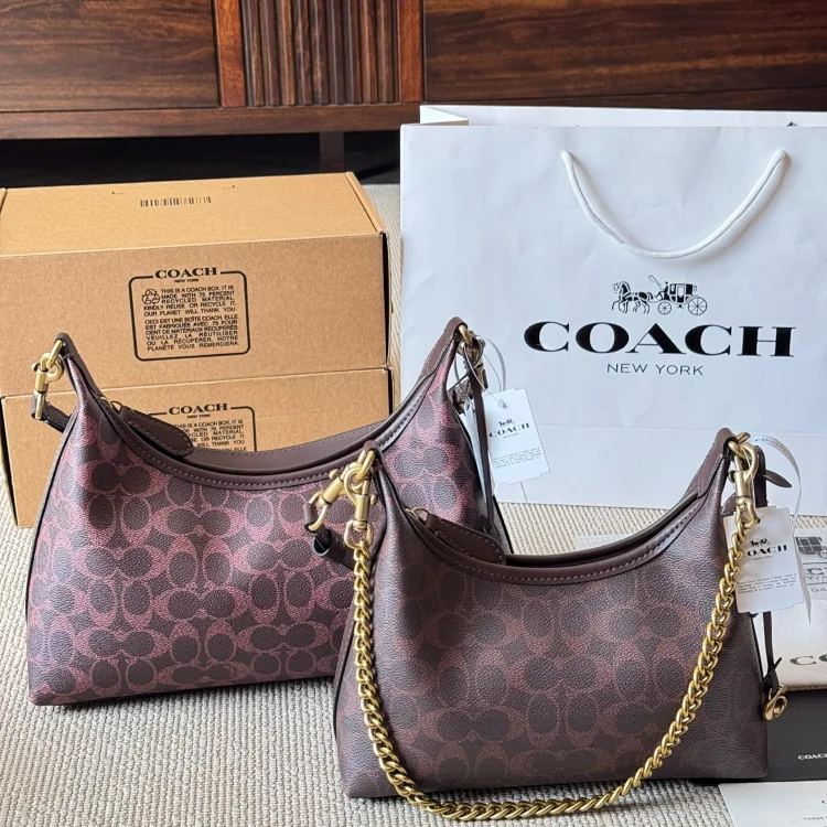 Coach Juliet shoulder bag in signature canvas