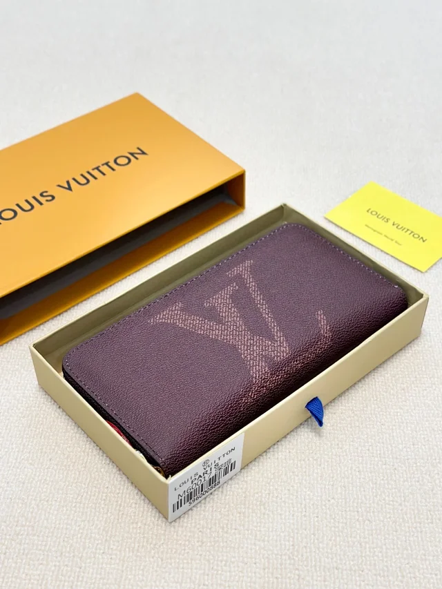 LV wallet