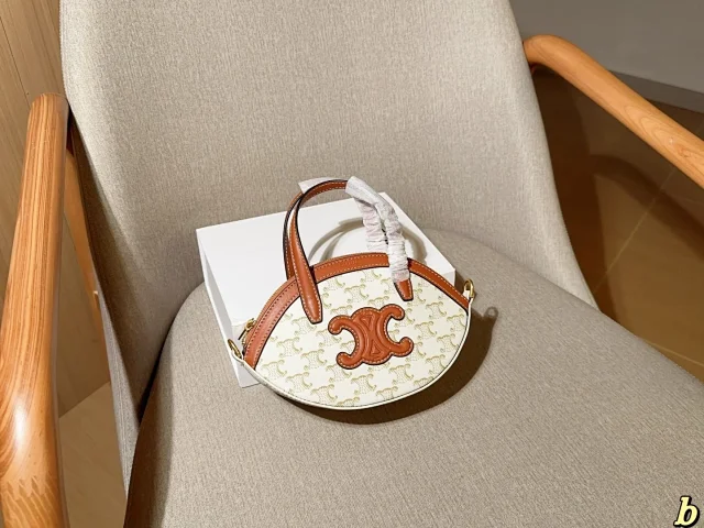 Celine Triomphe Canvas bag