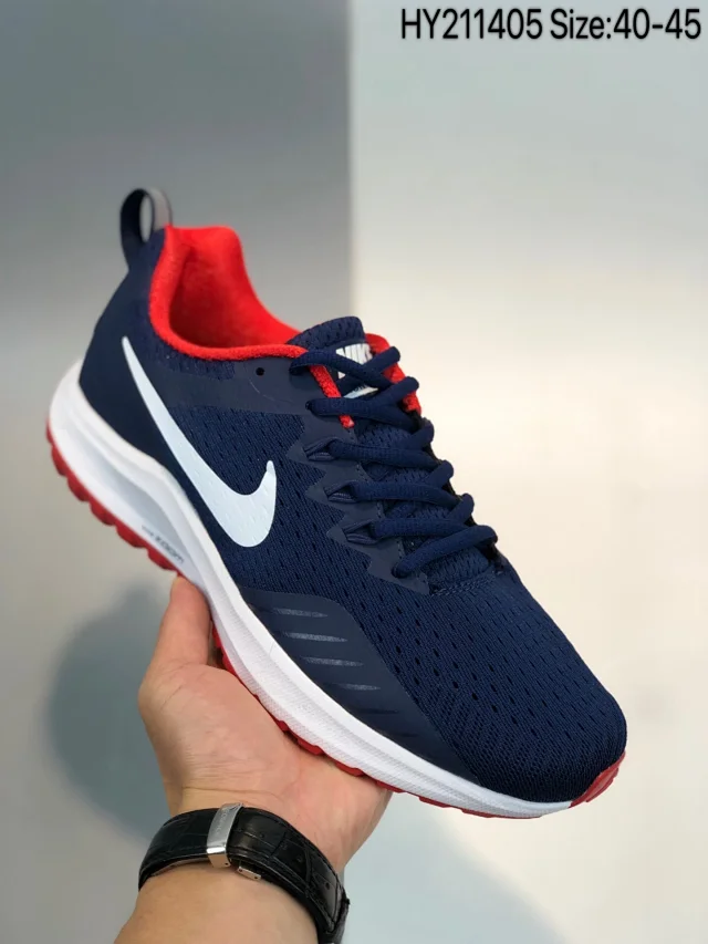 Nike Air Zoom Pegasus 39 running shoe