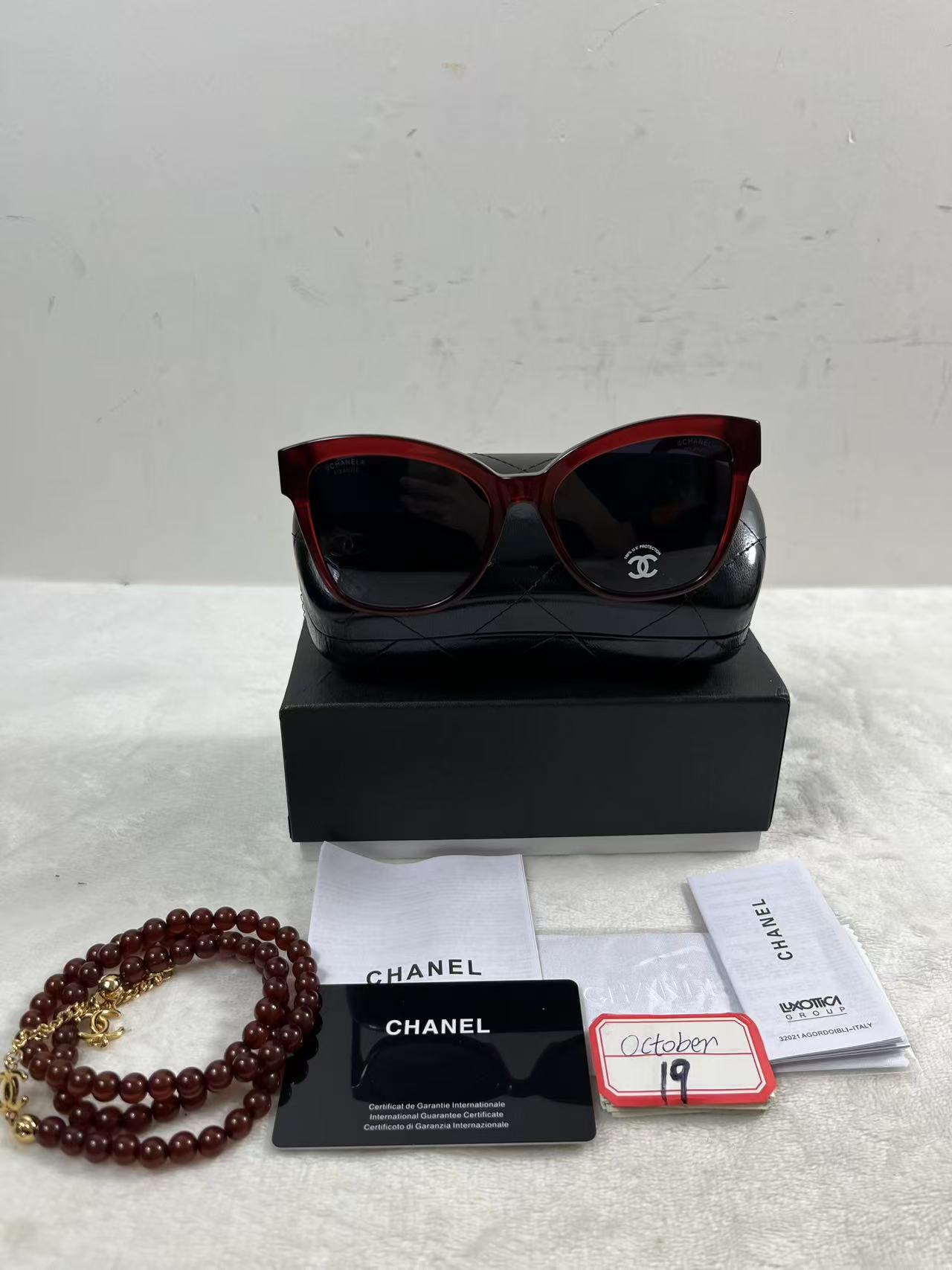 CHANEL Square sunglasses burgendy color