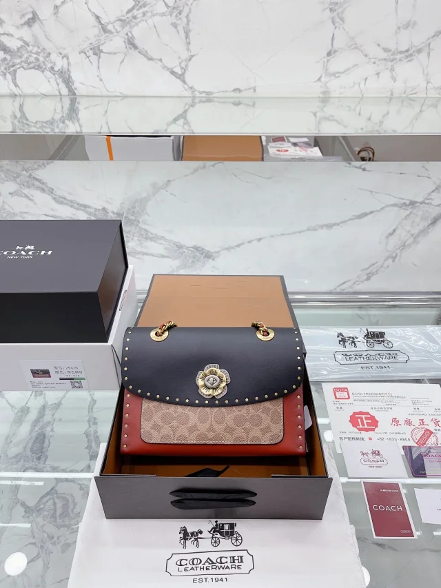 Coach Parker shoulder bag