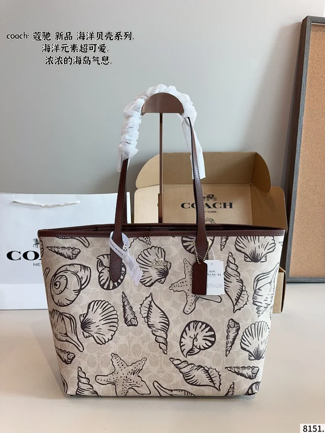 Coach City Tote Bag in signature canvas with a shell print