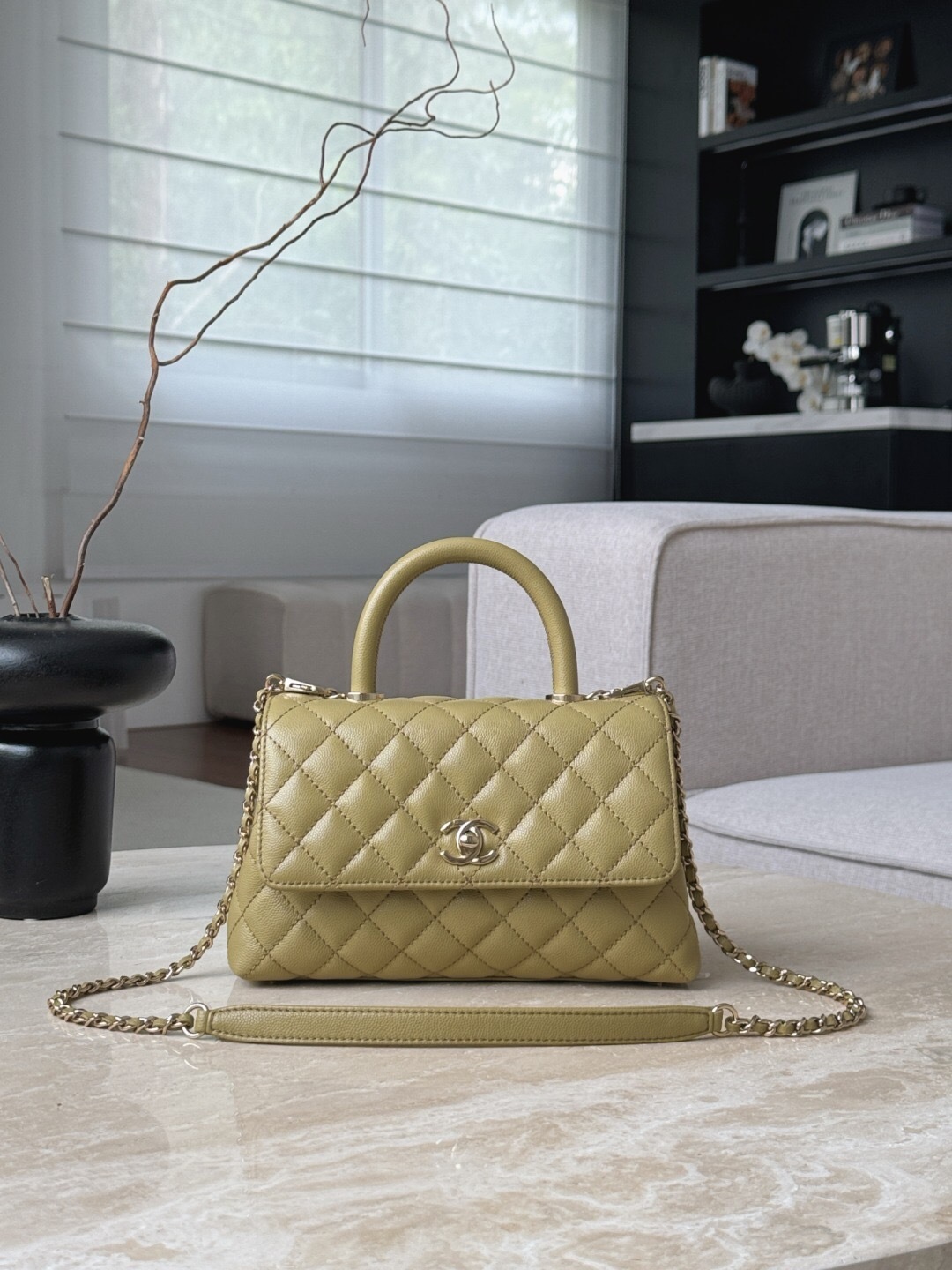 Chanel Coco Handle bag