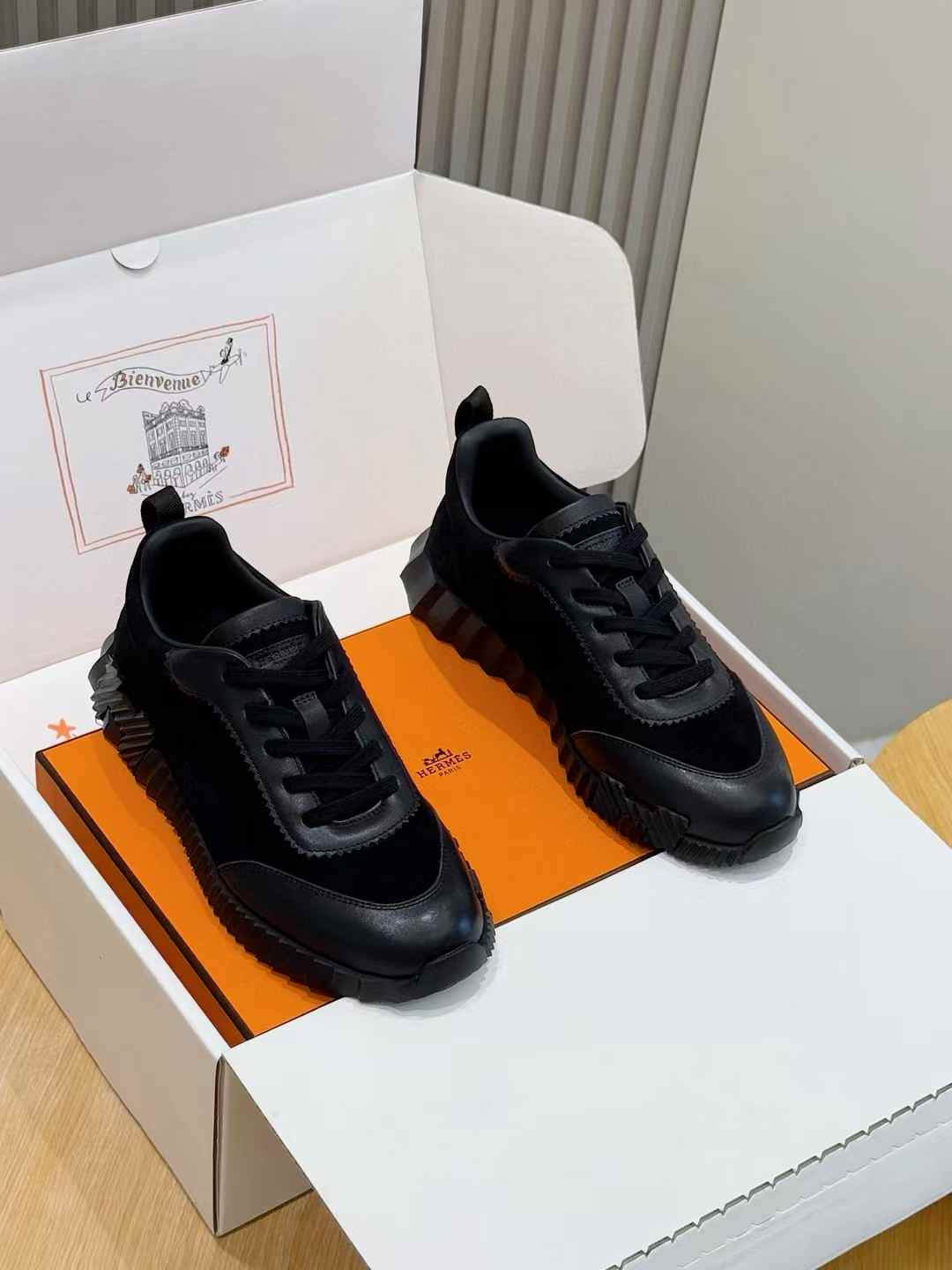Hermès Bouncing men's sneakers made from leather black
