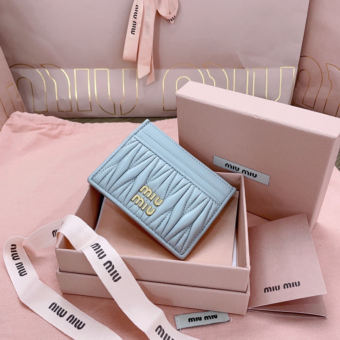Miu Miu Matelassé nappa leather card holder in light blue