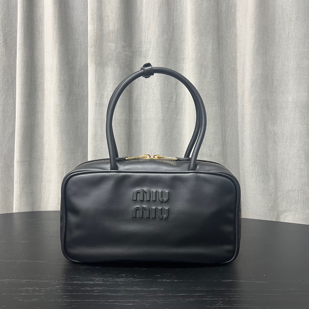 Miu Miu Beau leather top handle bag in black