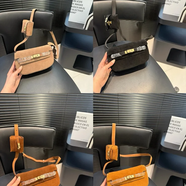 Hermes Kelly Moove bag in chai swift leather with gold hardware.